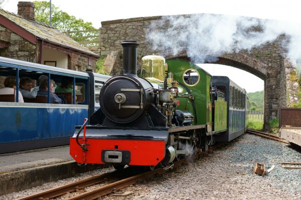 Take your dog on the Ravenglass and Eskdale Railway